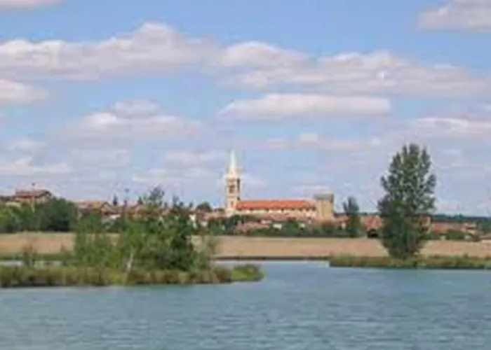 Au Coeur Des Collines Gersoise *